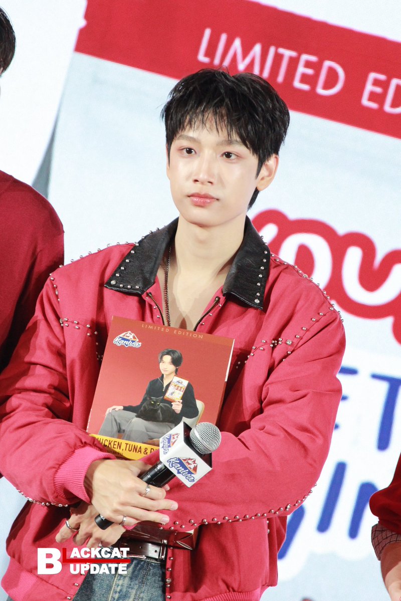 BLACKCAT tweet media