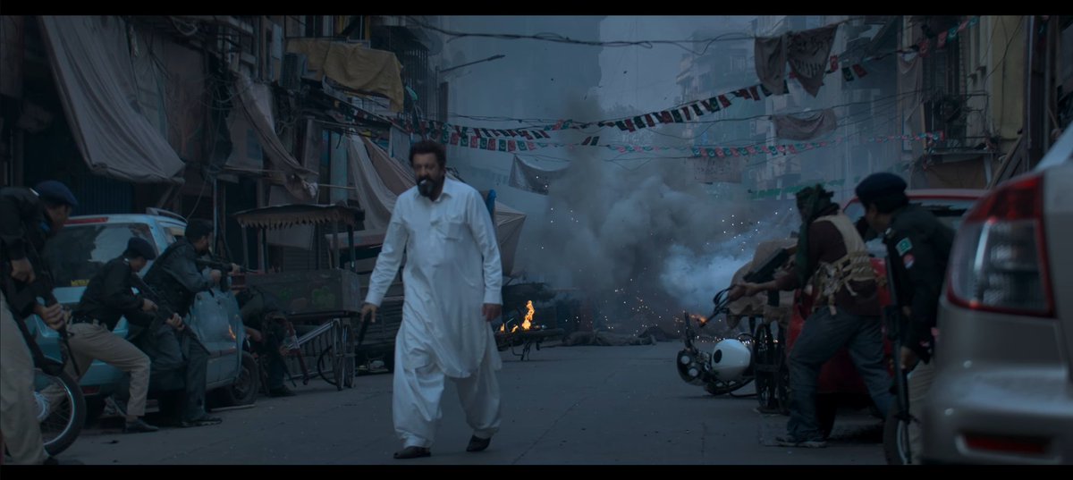DevoloperChay's tweet photo. F@cking Crazy. ⭐⭐⭐⭐⭐
Dhurandhar the revenge is an absolute powerhouse. A fully packed cinematic blast that pulls you into a new level of storytelling. Nearly 4 hours long, yet not a single moment feels dull.
@AdityaDharFilms, you’ve delivered something insane. @RanveerOfficial is in complete beast mode. This feels like peak cinema.
Highly recommended. This has the potential to break records and easily cross the 2000cr mark.
Now eagerly waiting for Aditya Dhar’s dream project Ashwathamma.
#Dhurandhar2 #Dhurandhar2‌TheRevenge