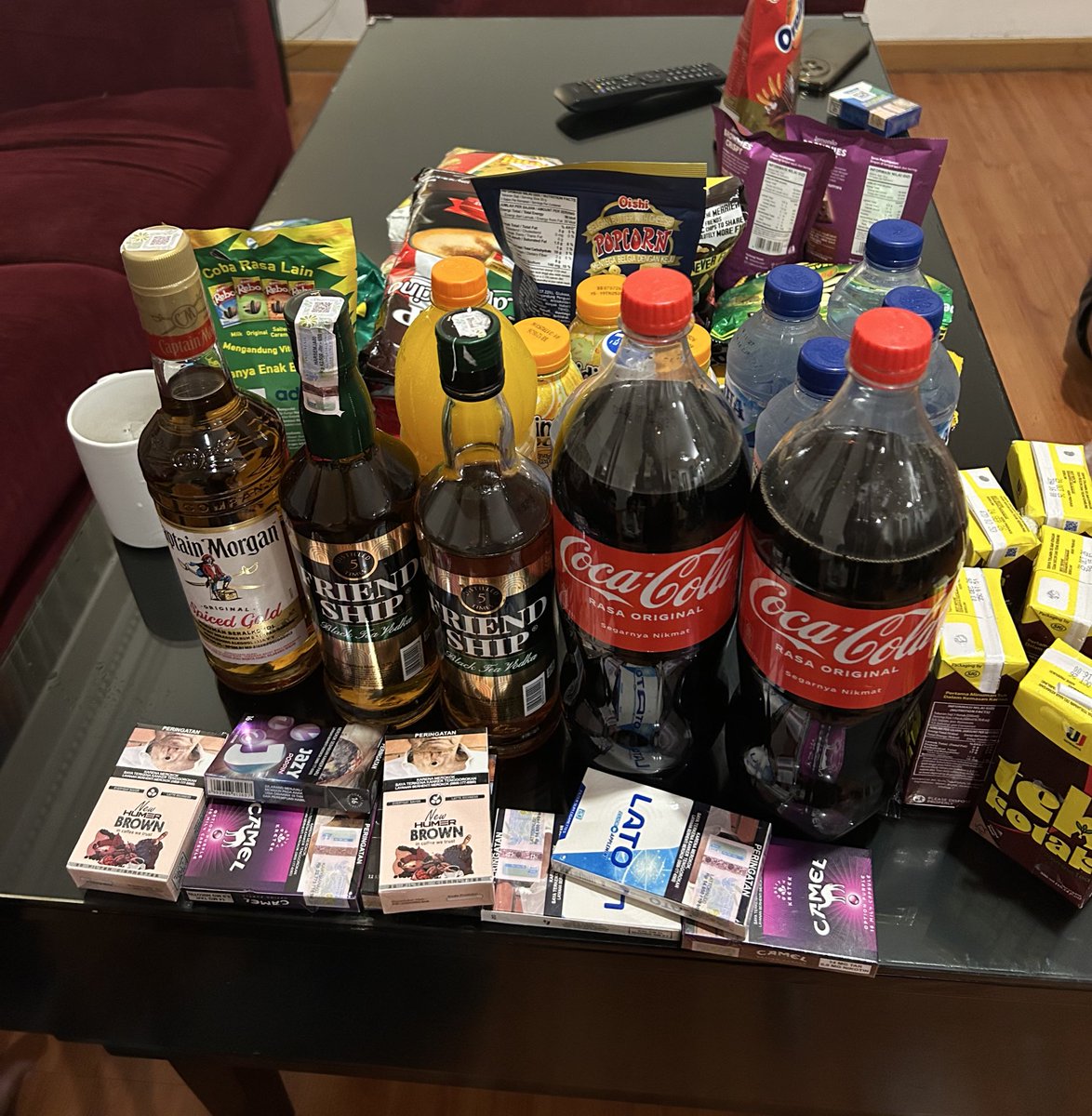 Auroraaa tweet media