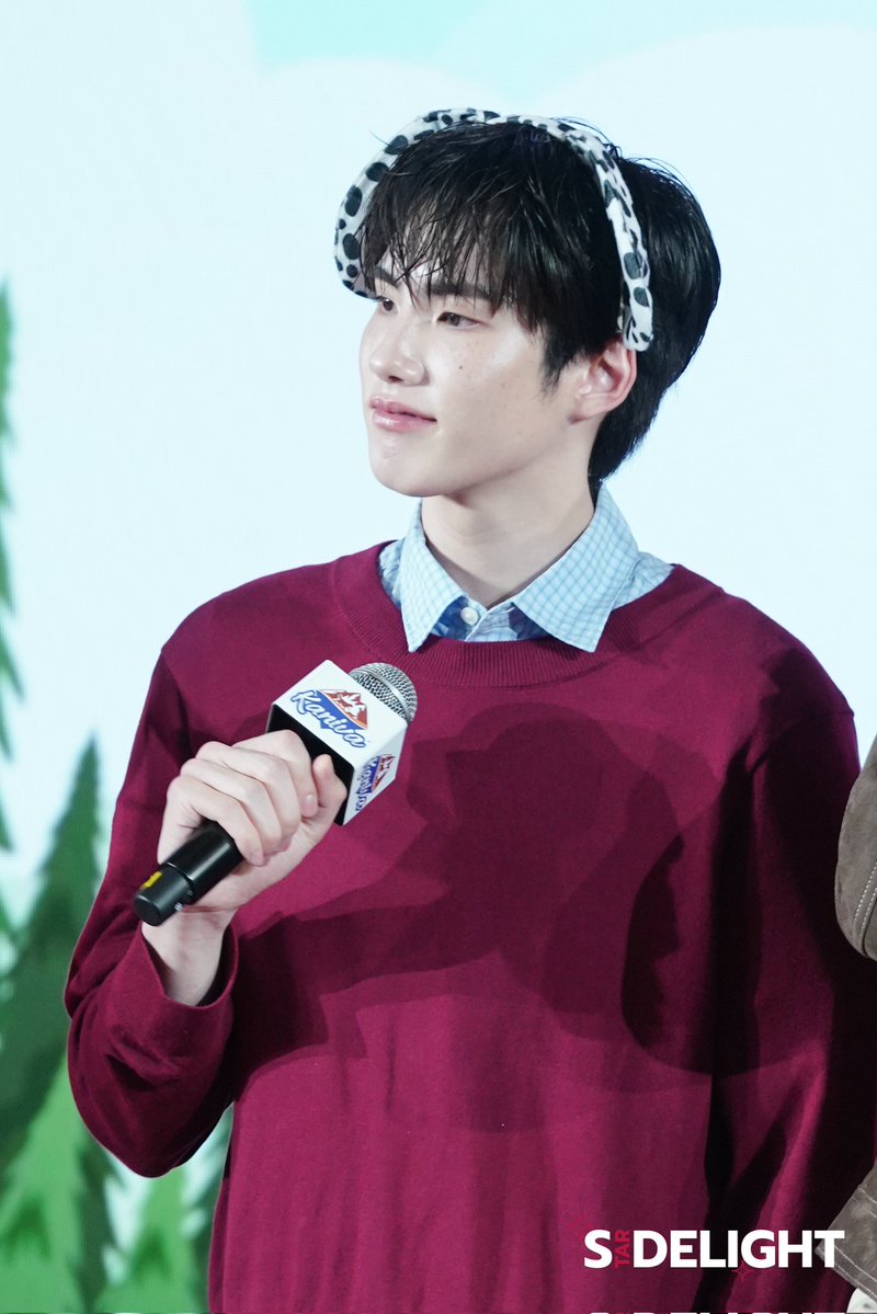 StarDelight tweet media