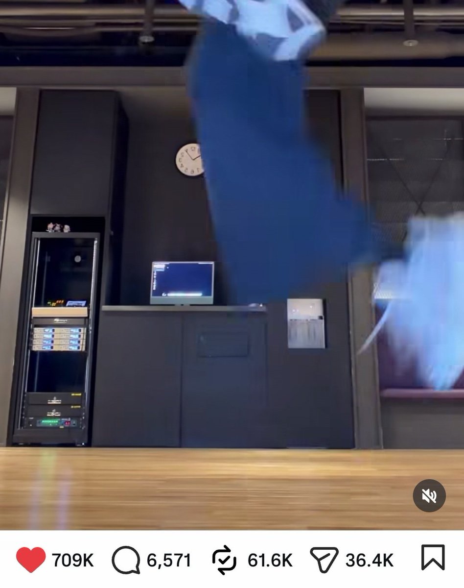 ℳaysilee tweet media