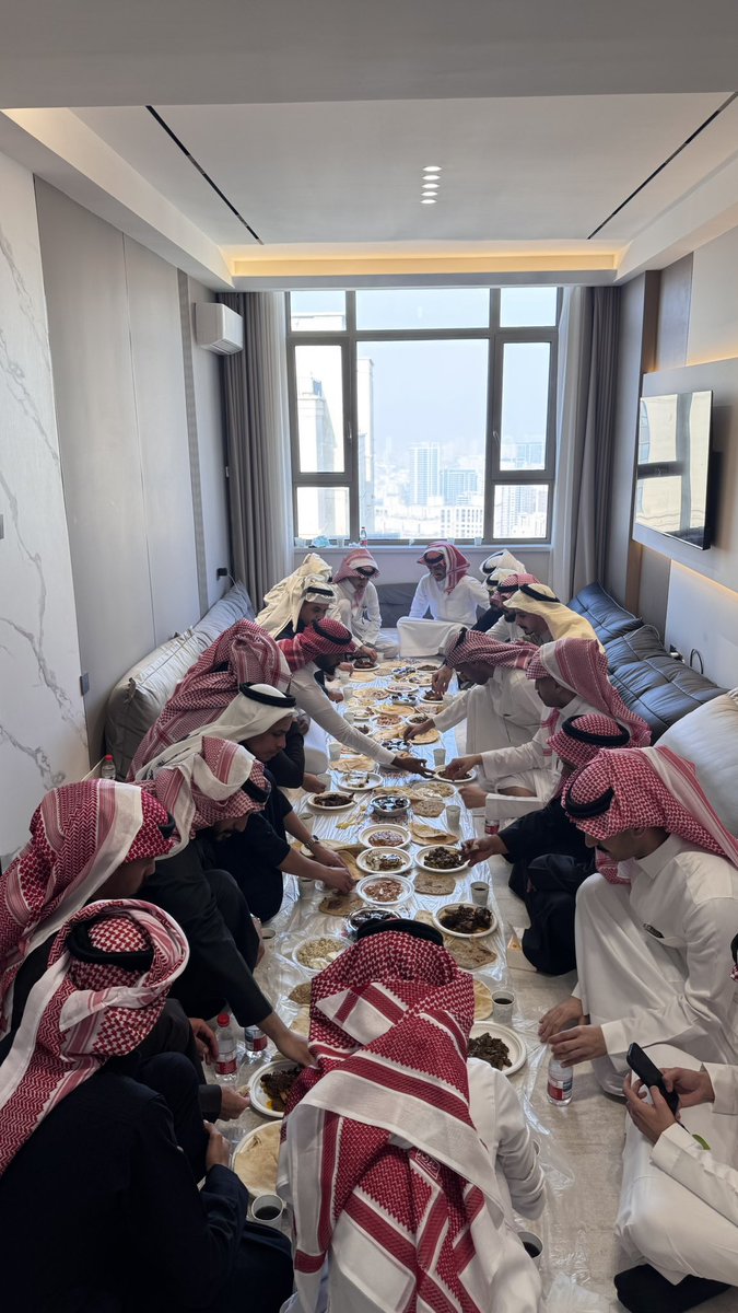 Mesh_h8's tweet photo. عيد الفطر ٢٠٢٦ 
في الصين تحديدا مدينة هاربين 
سعدنا بالجمعه الطيبه 🤍 https://t.co/V8Z1foD7L2
