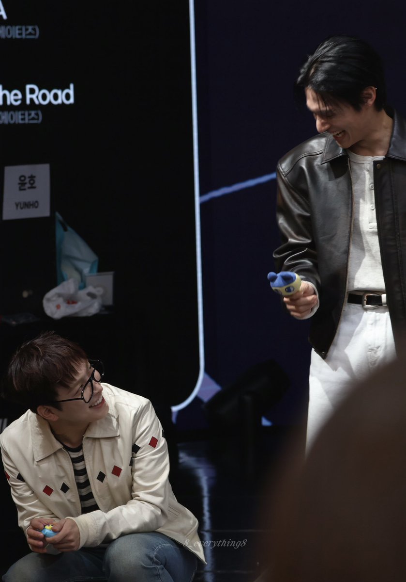 lou ʚɞ tweet media