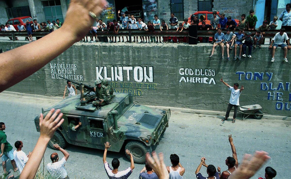 pvengu's tweet image. 27 years ago @NATO ‘s intervention in #Kosovo🇽🇰 stopped a tragedy unfolding in plain sight.

This was not an abstract debate about international order but rather a decision forced by reality. A decision to halt violence, to stop ethnic cleansing, and to break the machinery of
