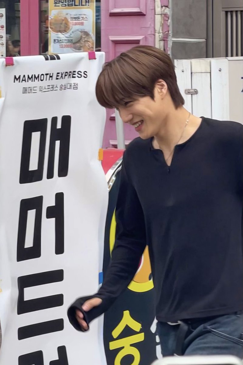 MR.AngelKAI tweet media