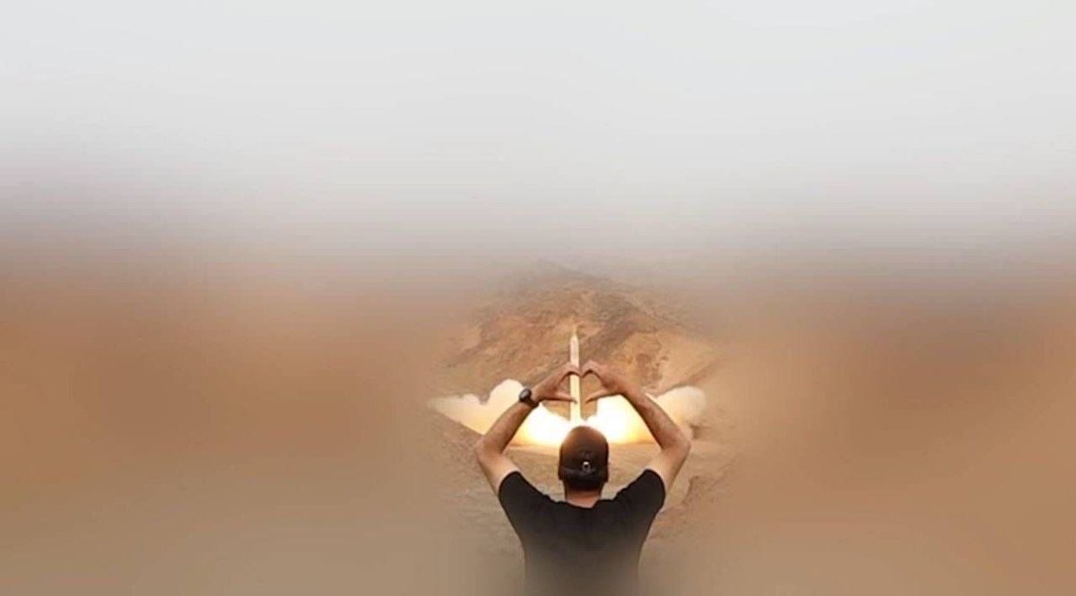 حـدیثـــه بتــول tweet media