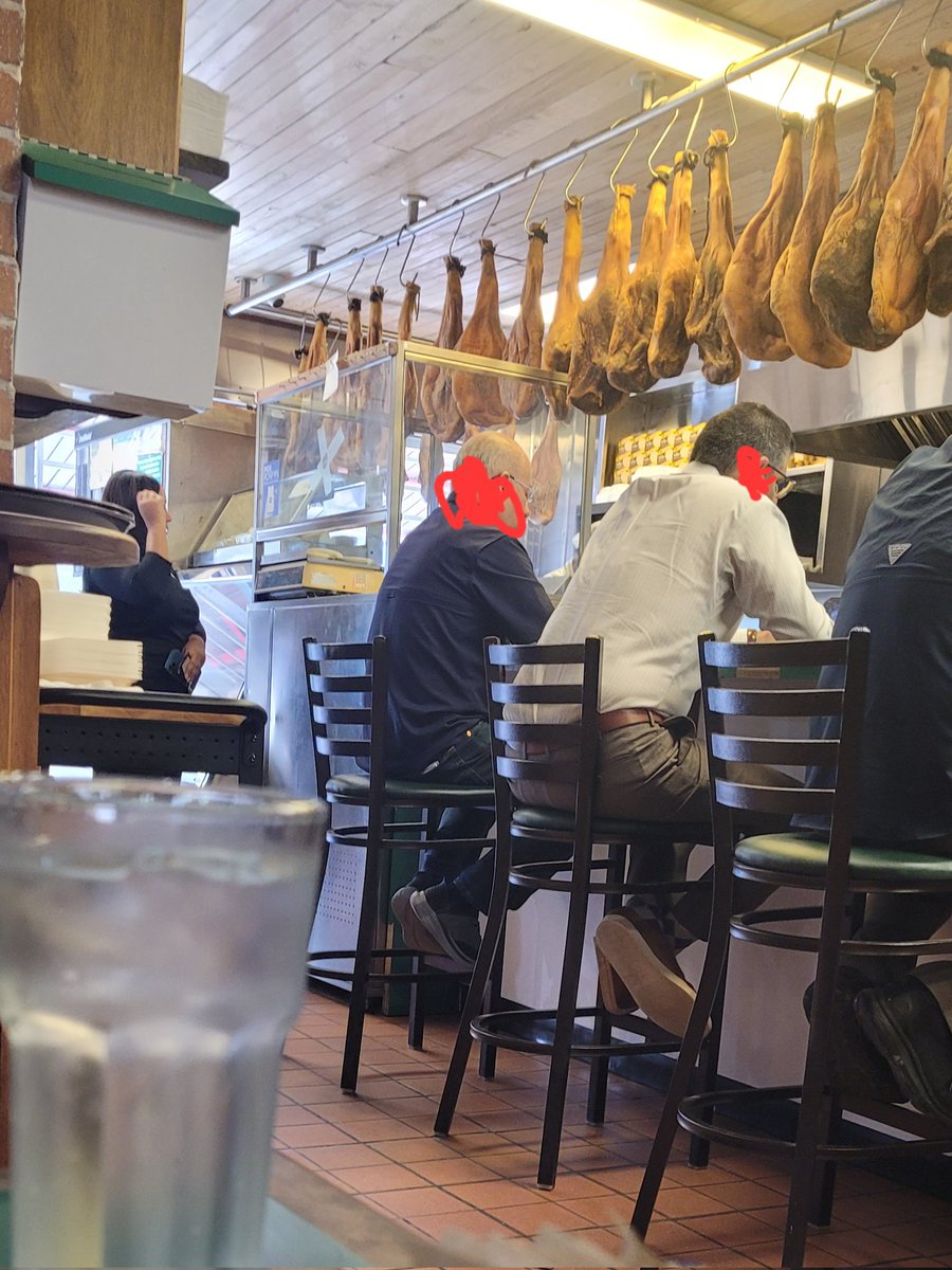 Olafo el Amargado (Oscar L. Fontán) Parody tweet media