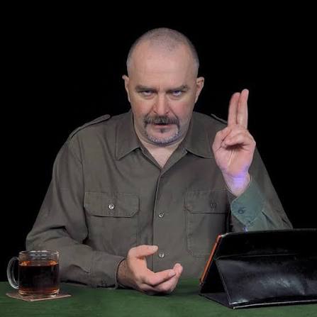 Moralis caementum tweet media