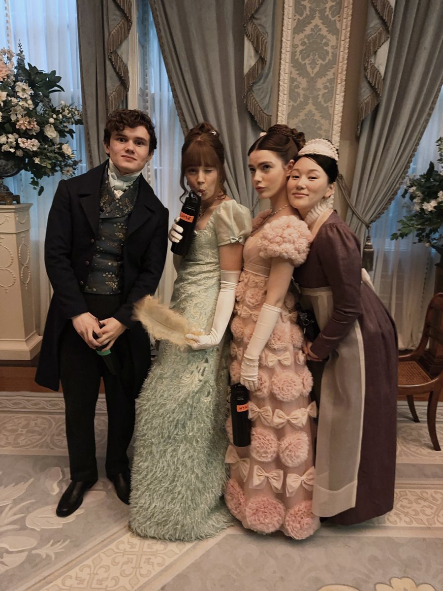 Bridgerton tweet media