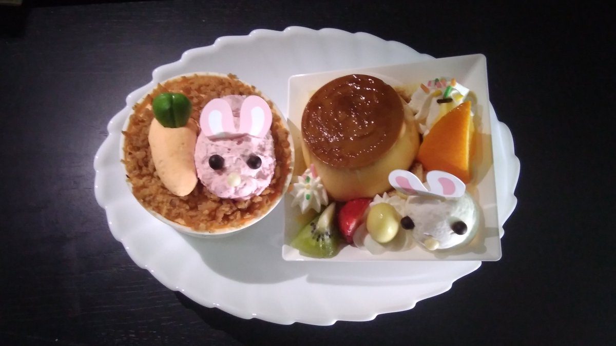 ななせ tweet media