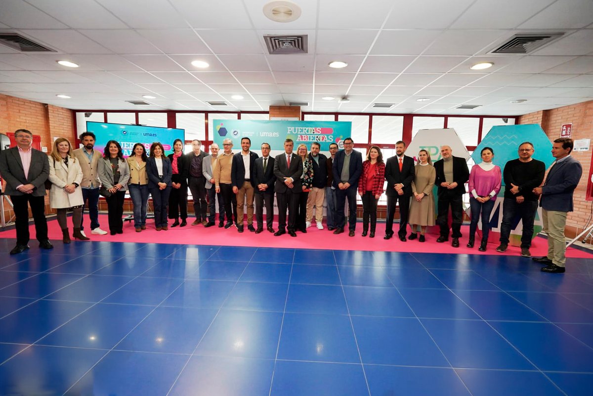 La <a href="/InfoUMA/">Universidad de Málaga</a> celebra hasta el próximo jueves sus Jornadas de Puertas Abiertas 2026 para dar a conocer a 12.000 futuros estudiantes la oferta académica de la institución, sus centros y servicios.

Os animo a asistir y vivir durante estos días esta magnífica experiencia.
#SomosUMA26