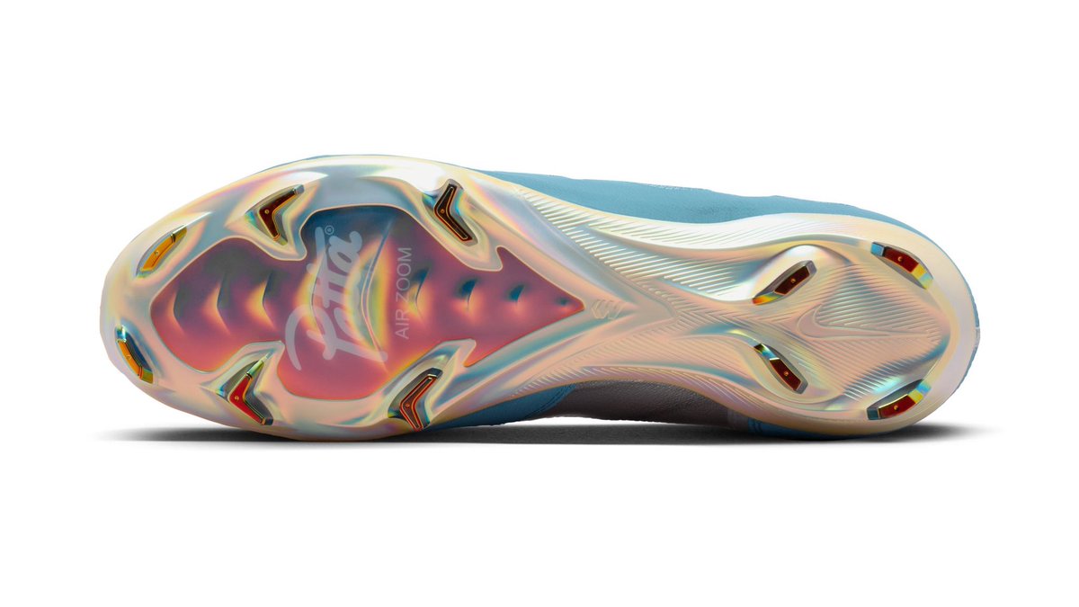 UPPER ✨ tweet media