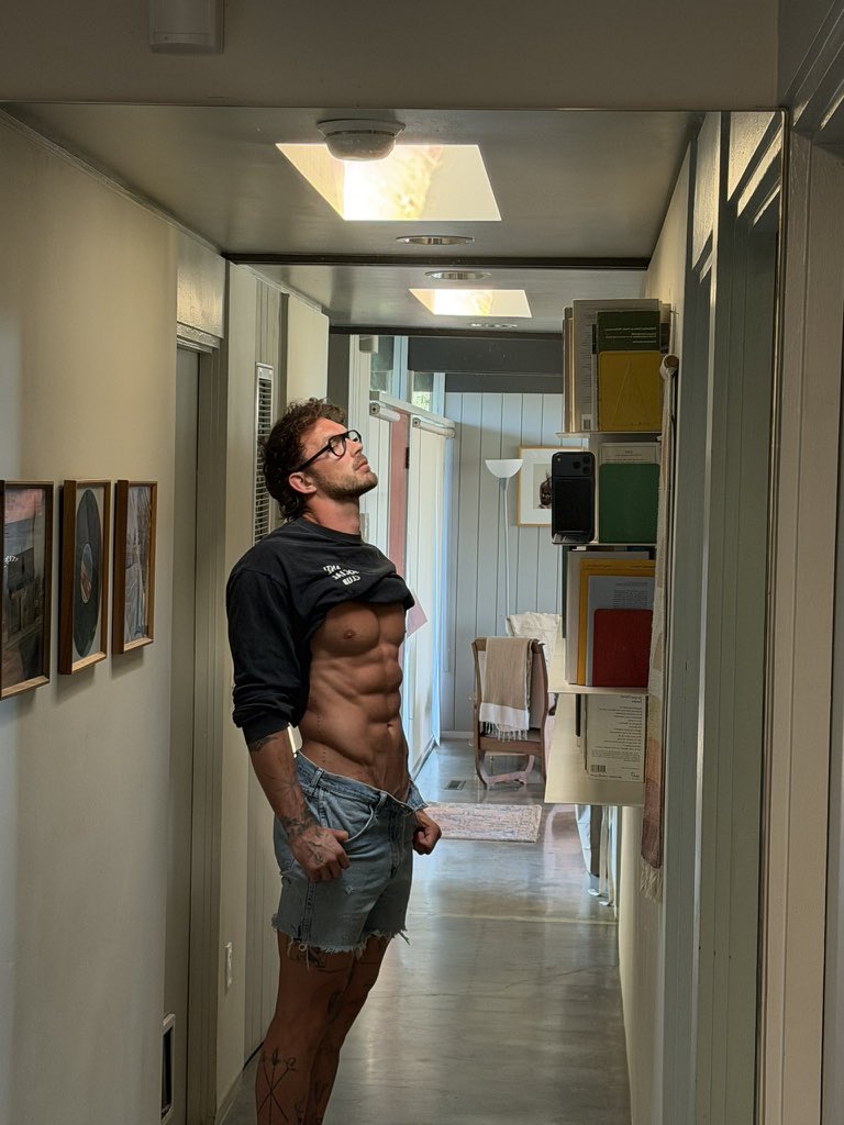 Christianhogue tweet media