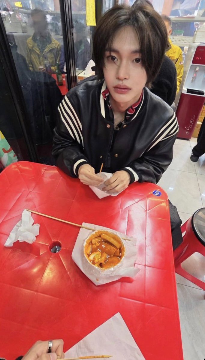 𝗽𝗼𝗿𝗺𝗮𝗲𝘄 ₍^. .^₎Ⳋ tweet media