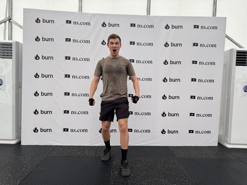 Ivan 🧳 tweet media