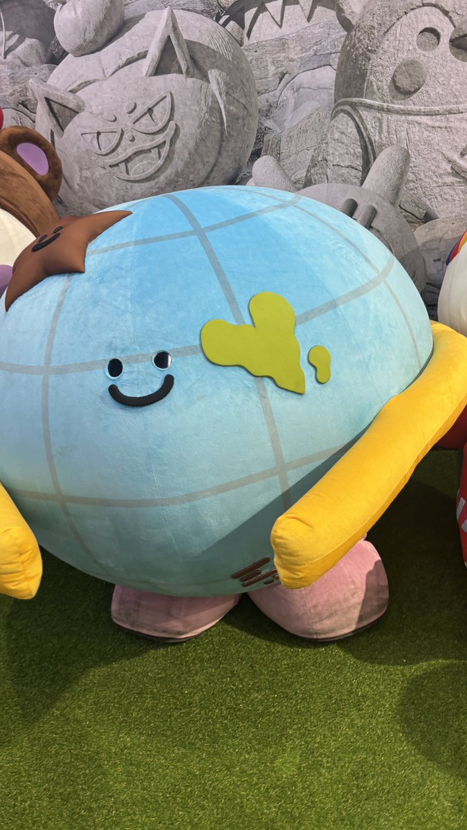 MR. SATURNWORLD tweet media