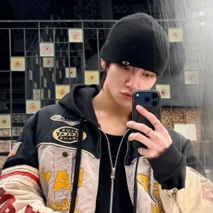 Base umum bisa follow @cornerfess tweet media