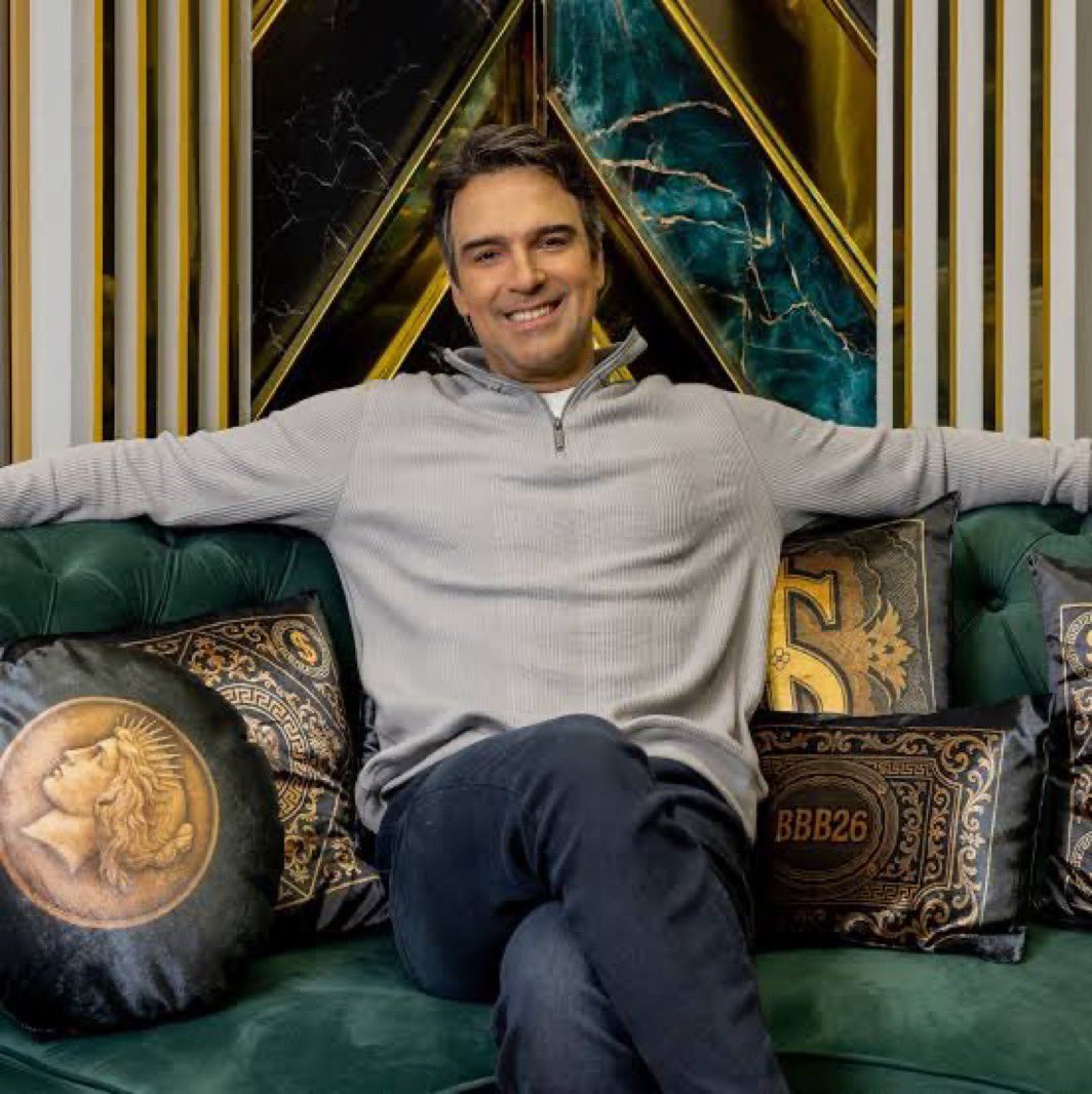 Central Reality tweet media