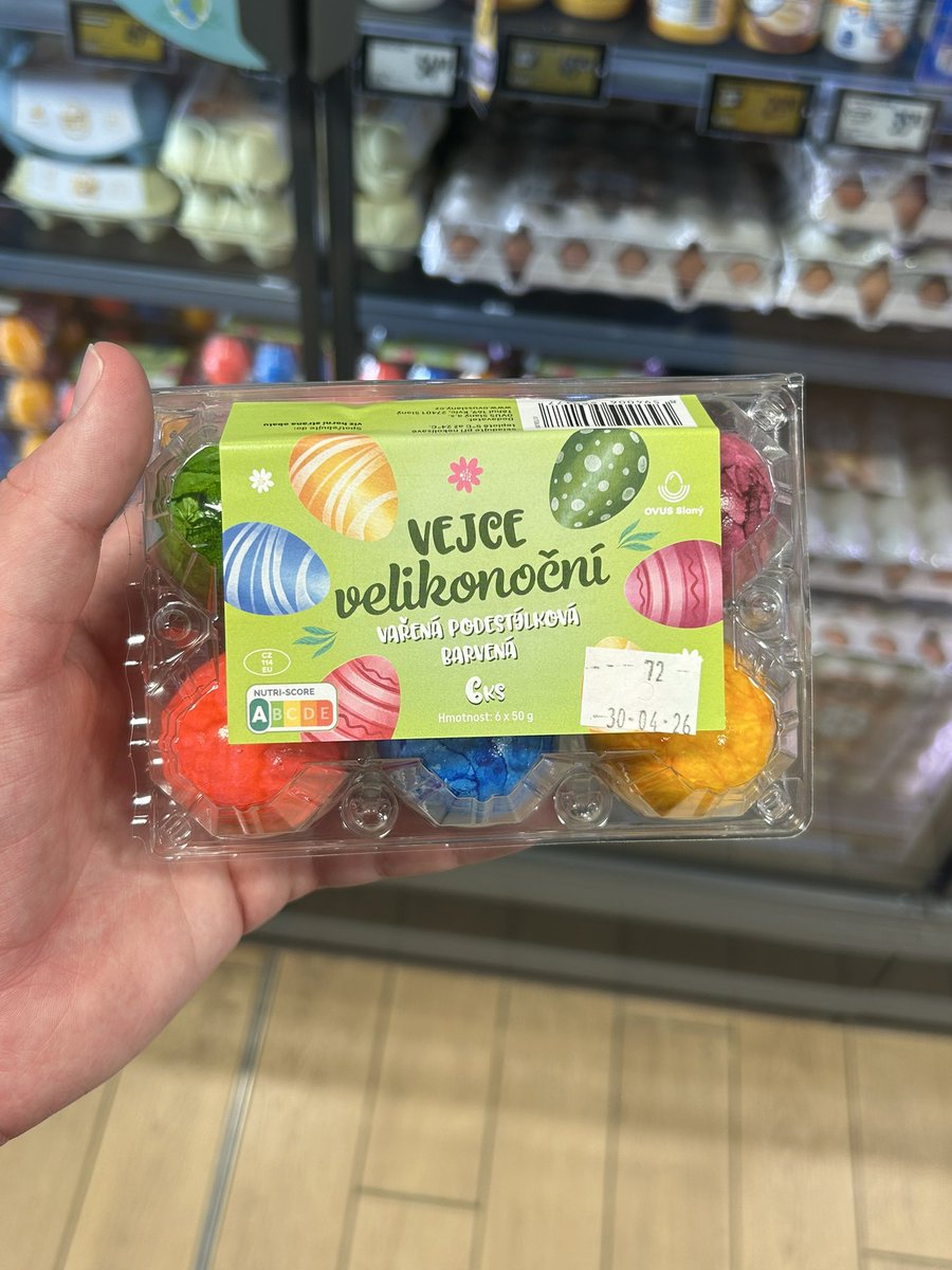 майстер дивних оповідок 👀 tweet media