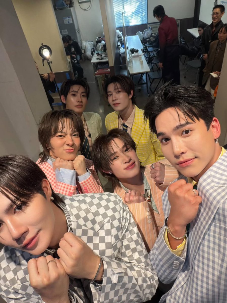 WoaiNEW | NUNEW Official Fanclub tweet media