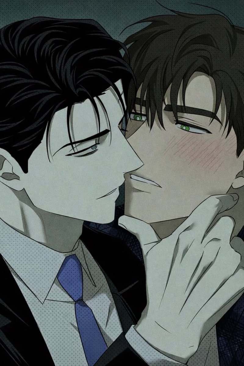 tiara 👑 tweet media