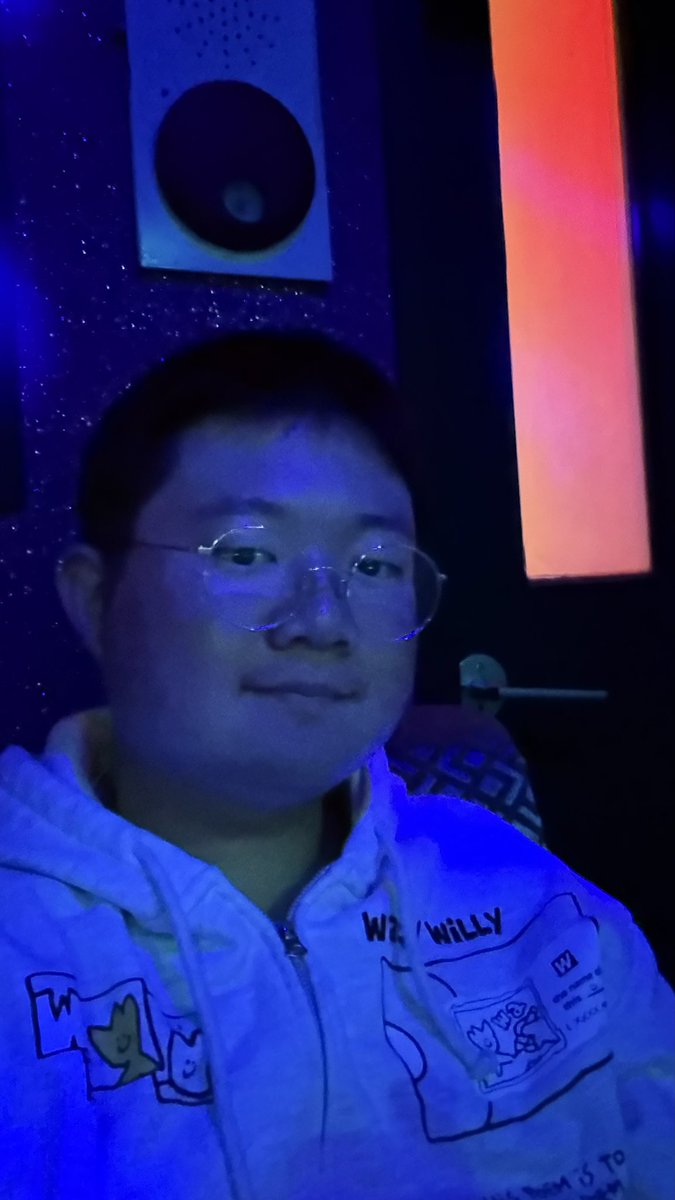 수박쨈 tweet media