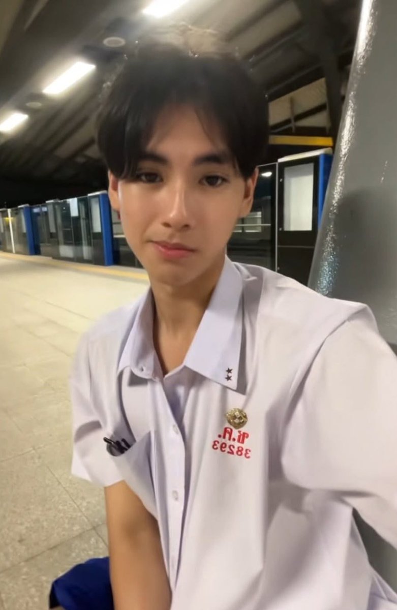 Kristine tweet media