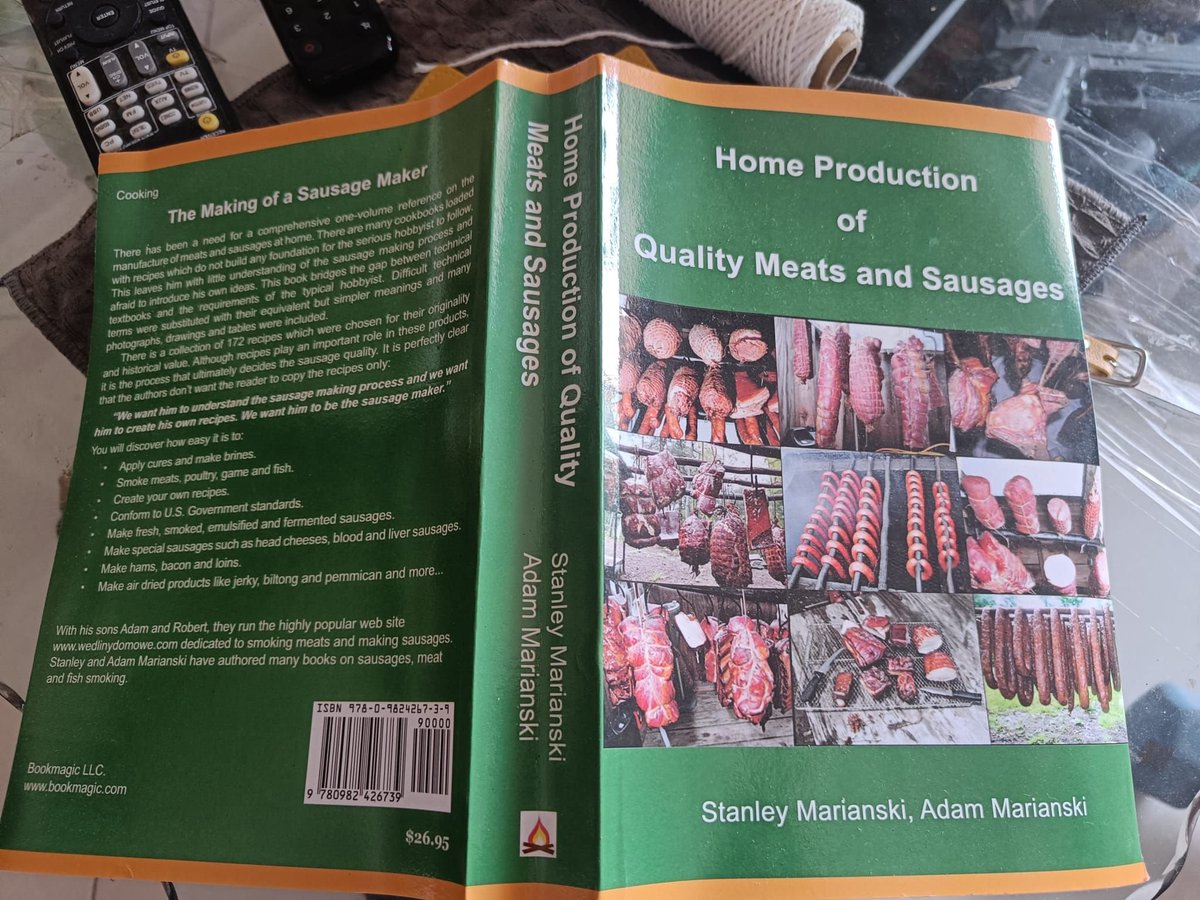 HilpoJuhana's tweet image. Side Project

Pepper Salami

The meat is pork leg, from which the largest membranes were removed so they wouldn’t clog the meat grinder. We prepared a 5 kg batch.
The mixture consisted of pork leg 70% and back fat 30%.
1/6
#salami #fermentation #homemade #meatcraft #charcuterie