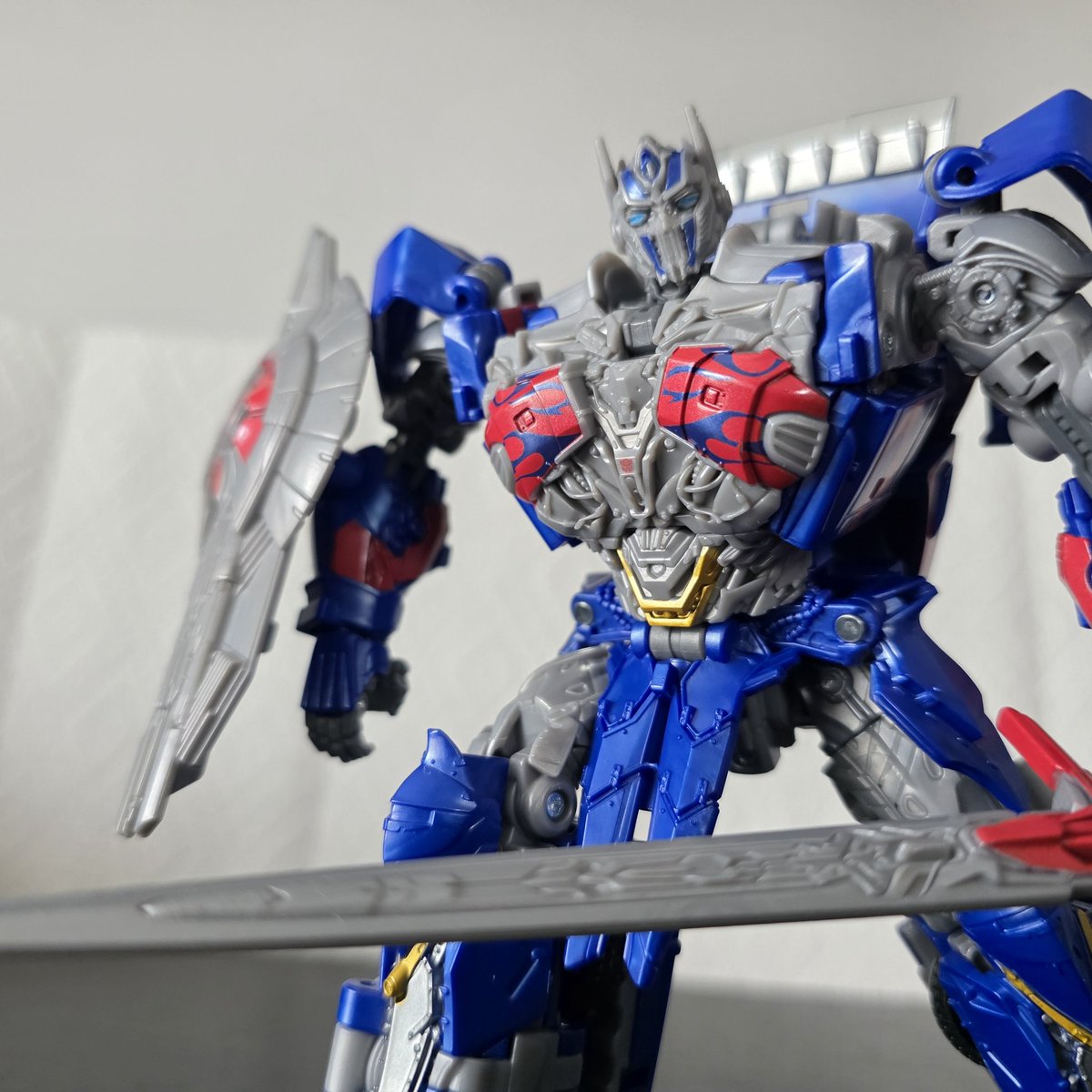 Logans TFs tweet media