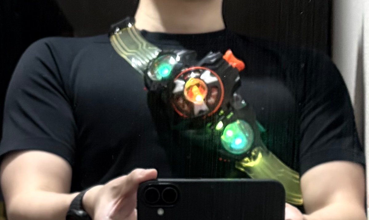 ヤナギリュータ tweet media