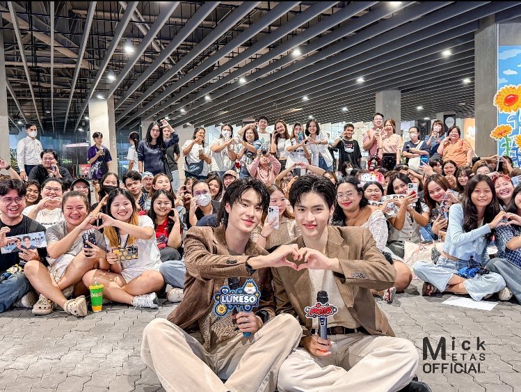 เมน5คน อายุคนละ 2 ขวบ 🎠☁️🍥 tweet media