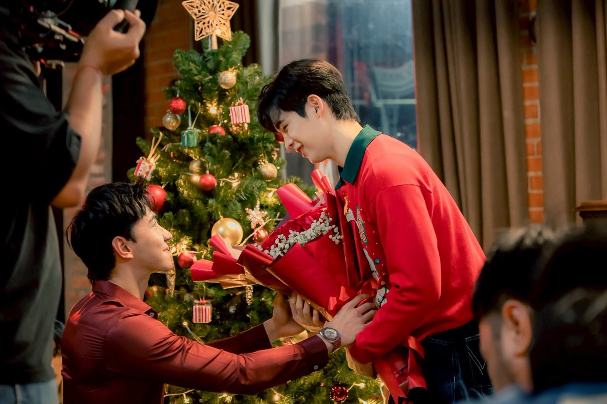 COPY A BANGKOK tweet media