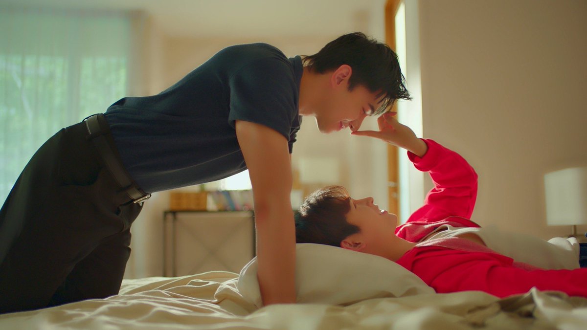 COPY A BANGKOK tweet media