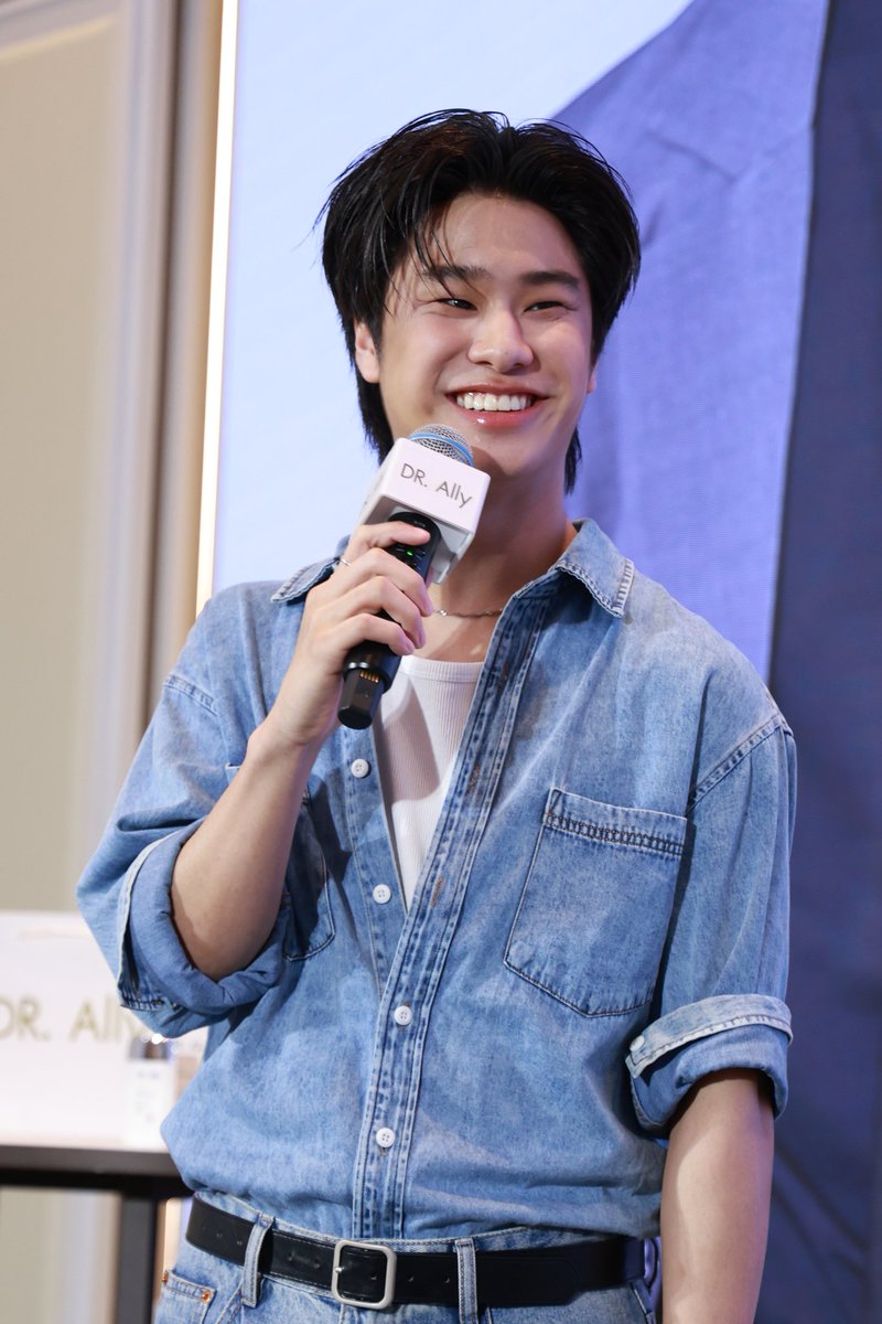 Yhiing_Yhiing🦊🐰 tweet media