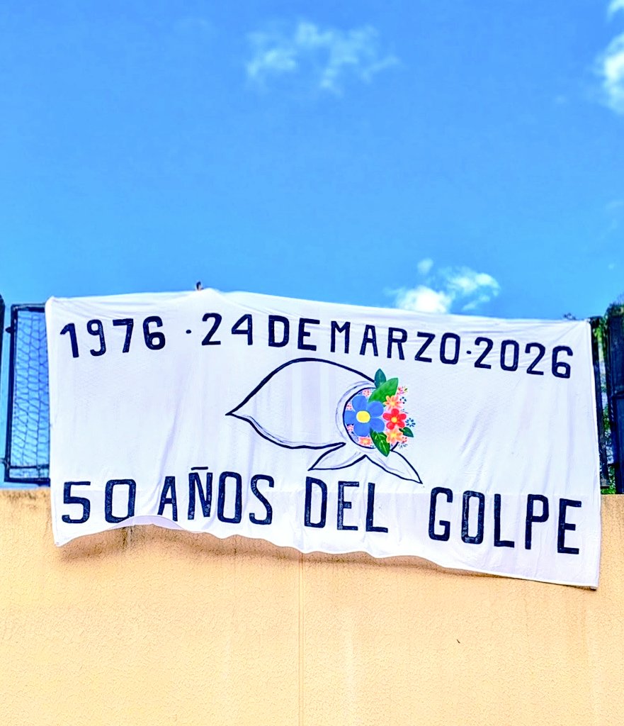 naticmartinez's tweet photo. Florecerán pañuelos🤍💐 https://t.co/sZ7VqPuoNX
