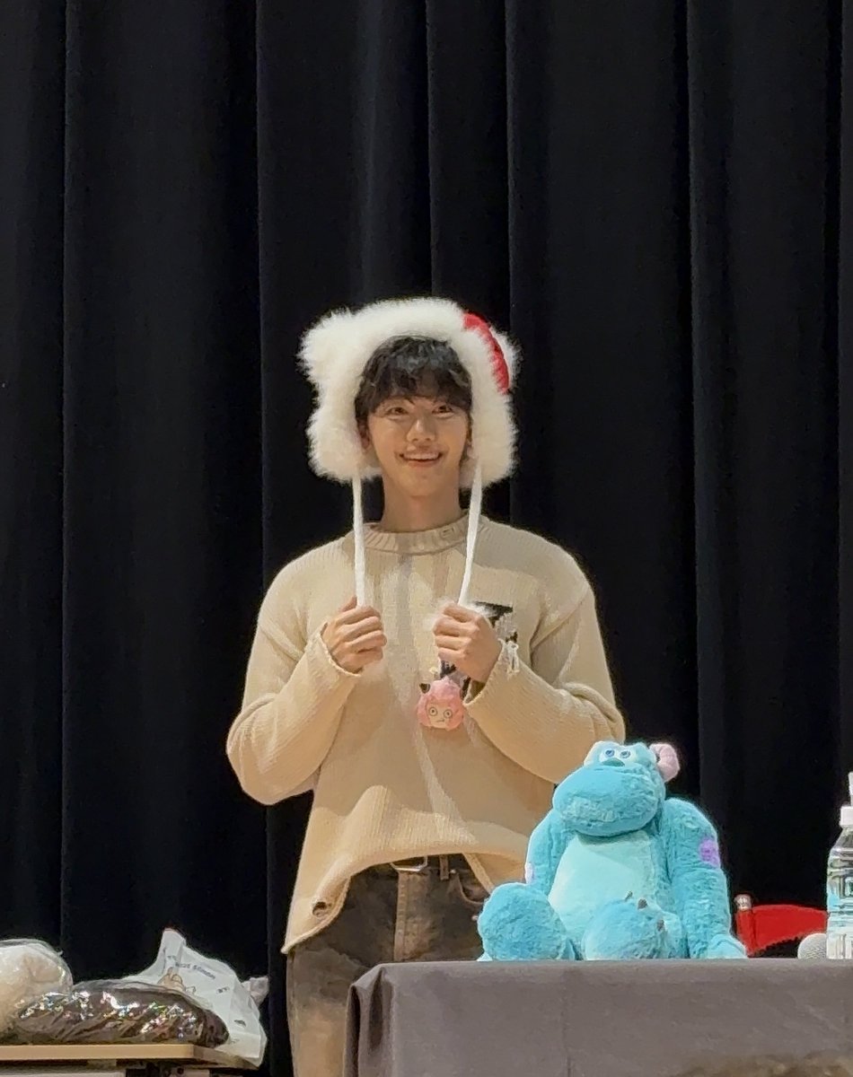 𝘮𝘢𝘳𝘪𝘮𝘰 tweet media