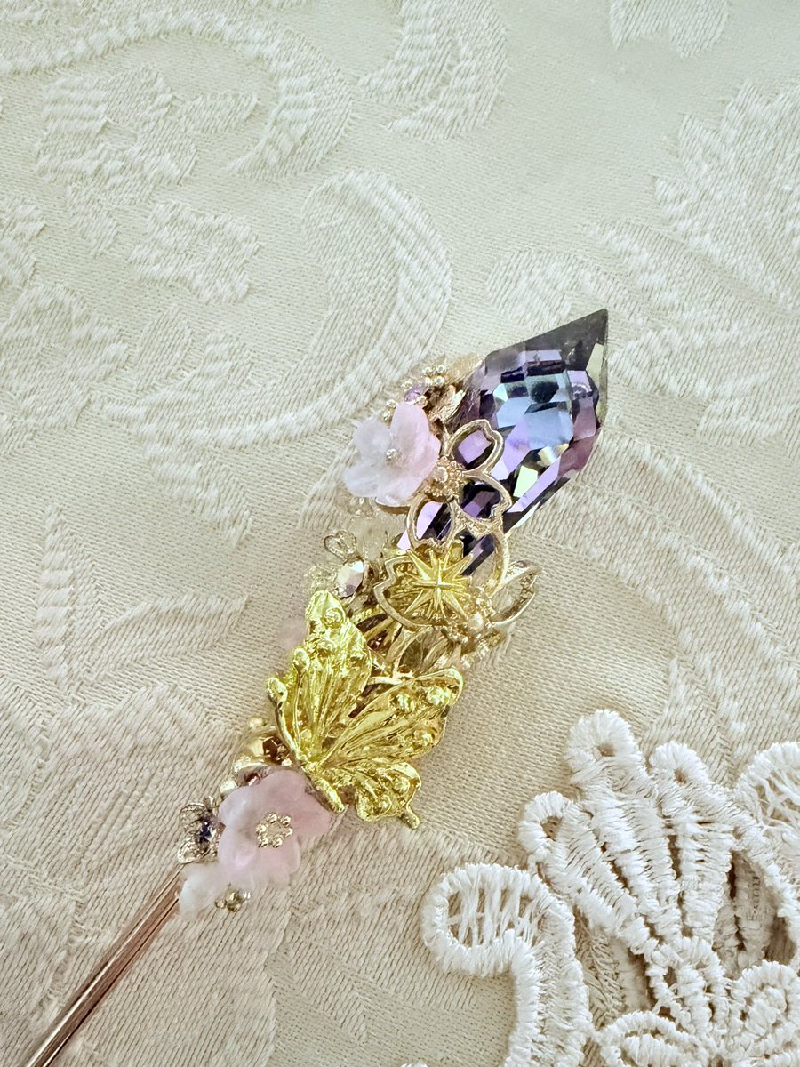 demi@Classic Works tweet media