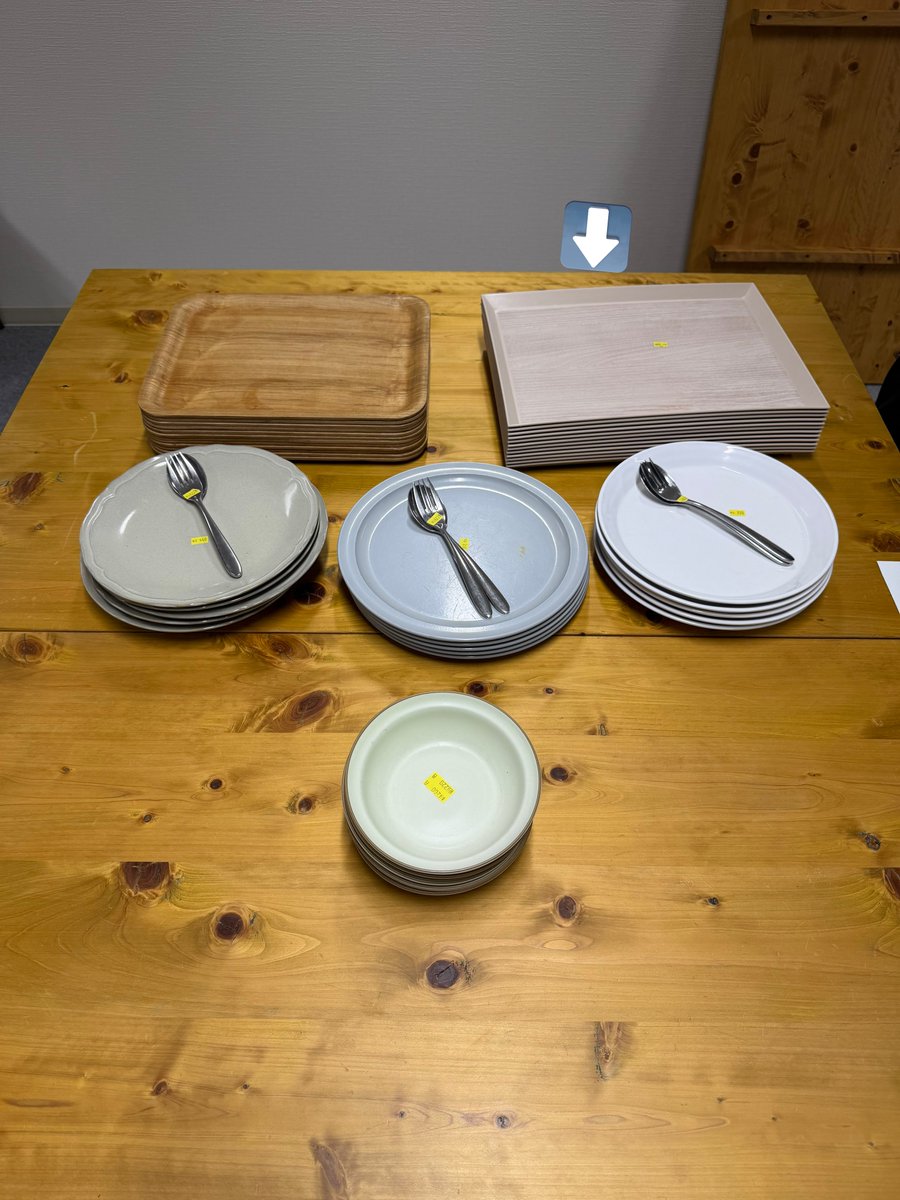 鍋にされたすっぽん tweet media