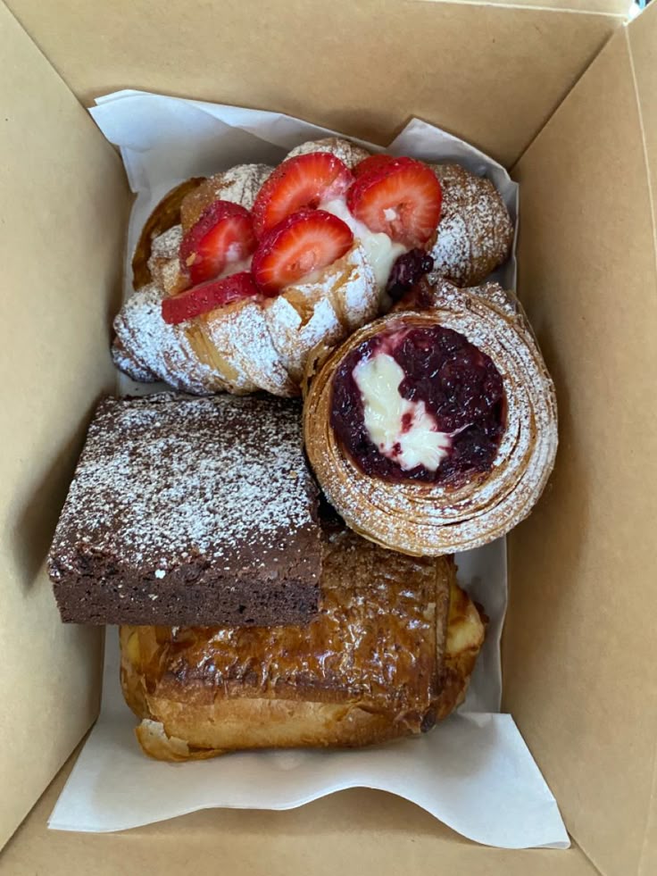 𝕊𝕪𝕝𝕦𝕤 tweet media