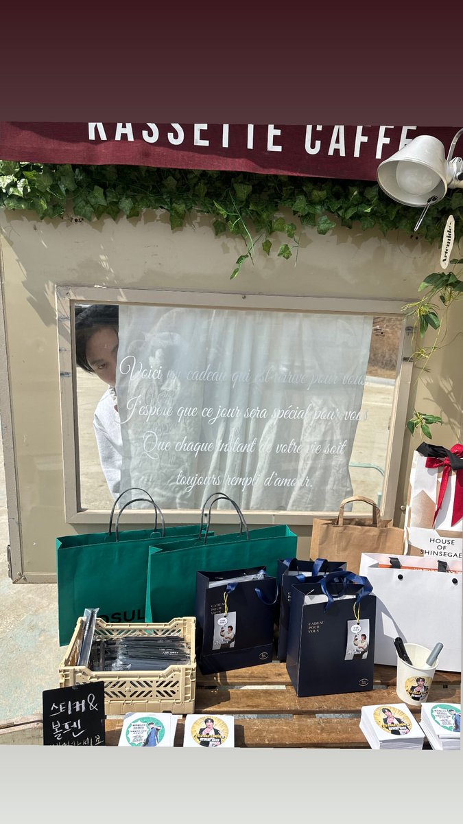 까까🐶 tweet media