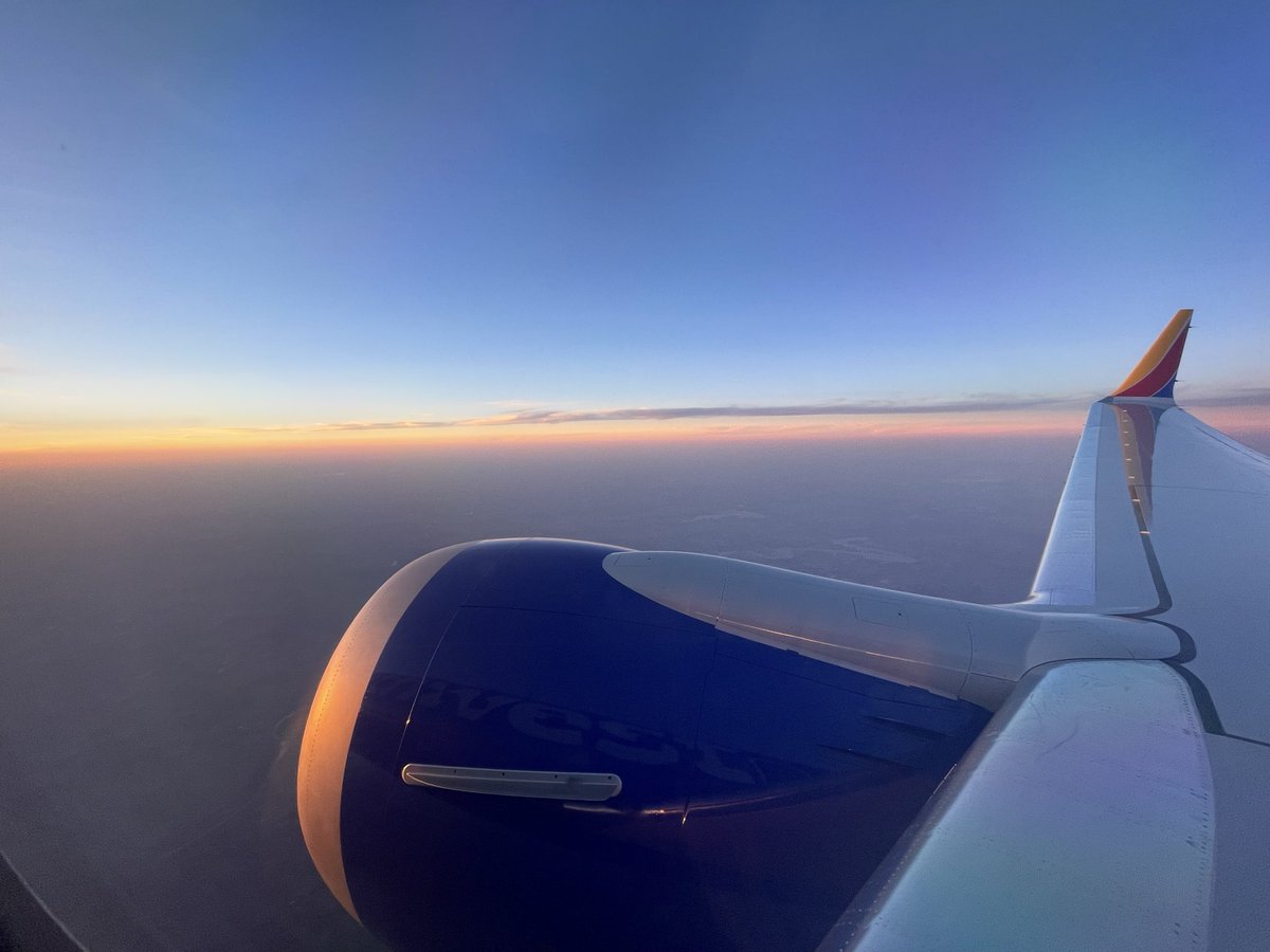 KellyCouple tweet media