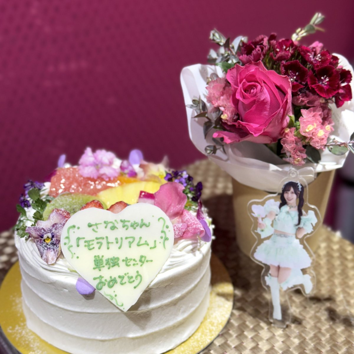 りかりか tweet media