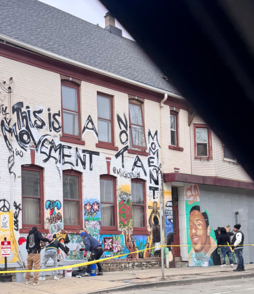 rust belt city girl tweet media