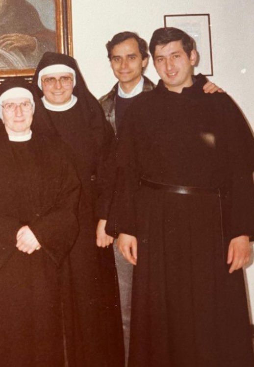 j 🐦‍⬛ tweet media