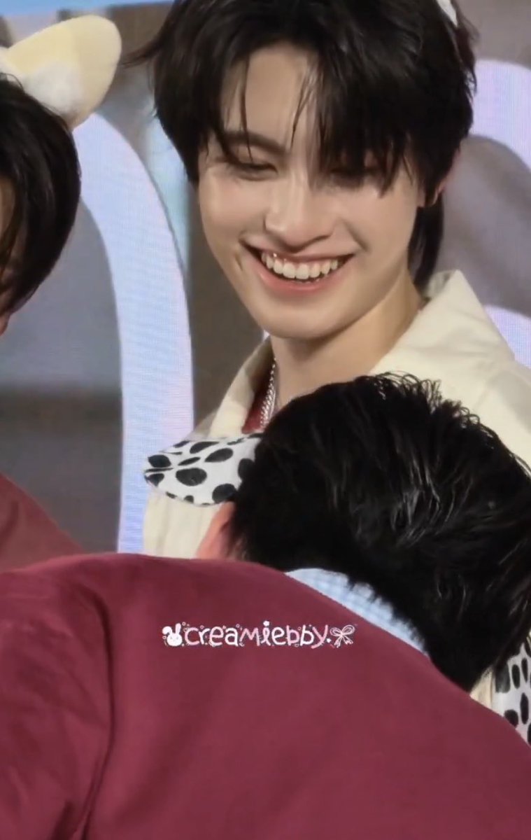 𝑻𝒉𝒖𝒓𝒔𝒅𝒂𝒚𓂃⋆ tweet media