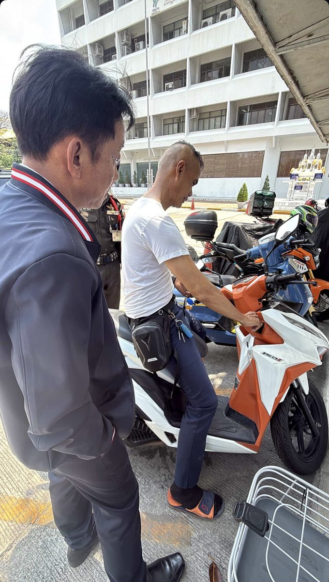 babyL schuett tweet media