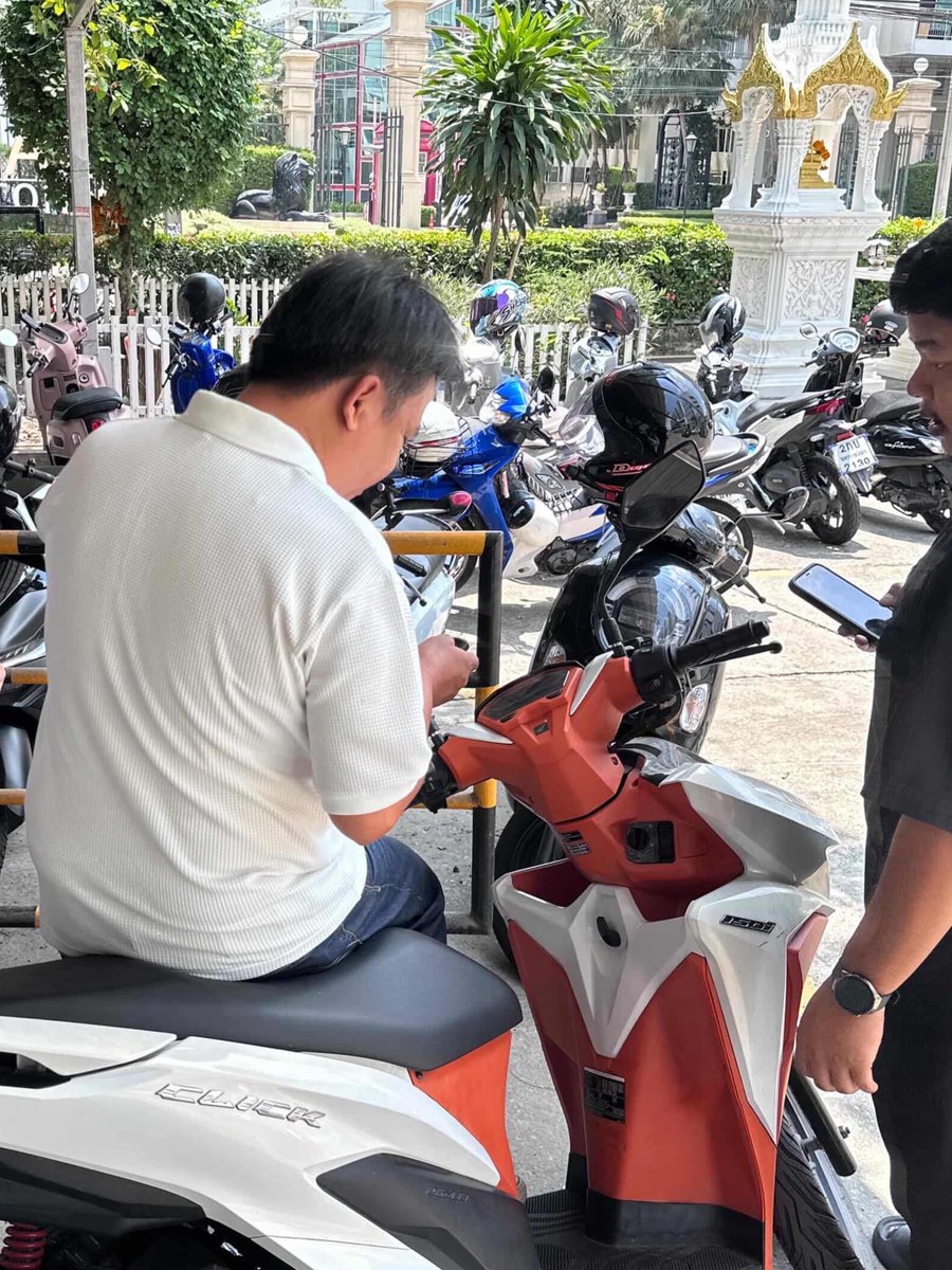 babyL schuett tweet media