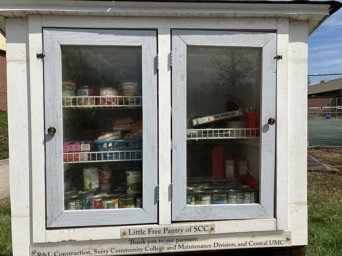 SurryKnights tweet media