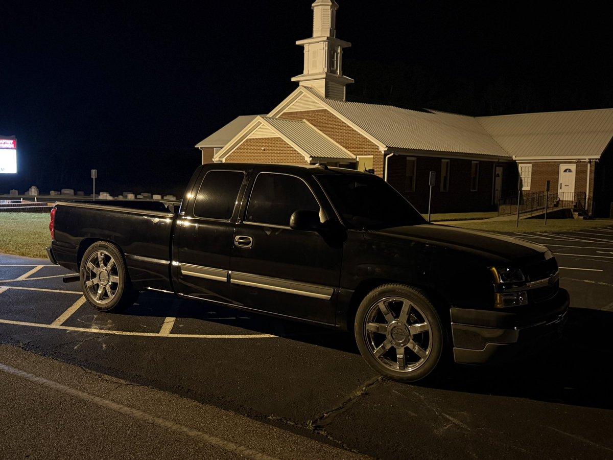 Code-e ilovechevysmallblocks tweet media