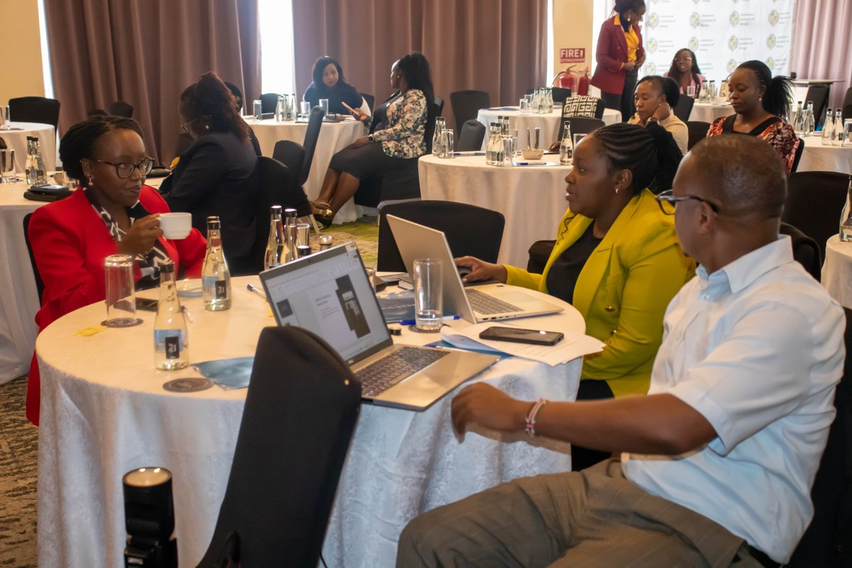 iik_kenya's tweet photo. “Leadership often begins where certainty ends. Lead boldly. Lead clearly. Lead anyway.”- @Rosalynmugoh 

#IIK #WomenWhoLead #WomenInLeadership #LeadershipDevelopment @LibertyLifeKe https://t.co/efrNn0qNn7